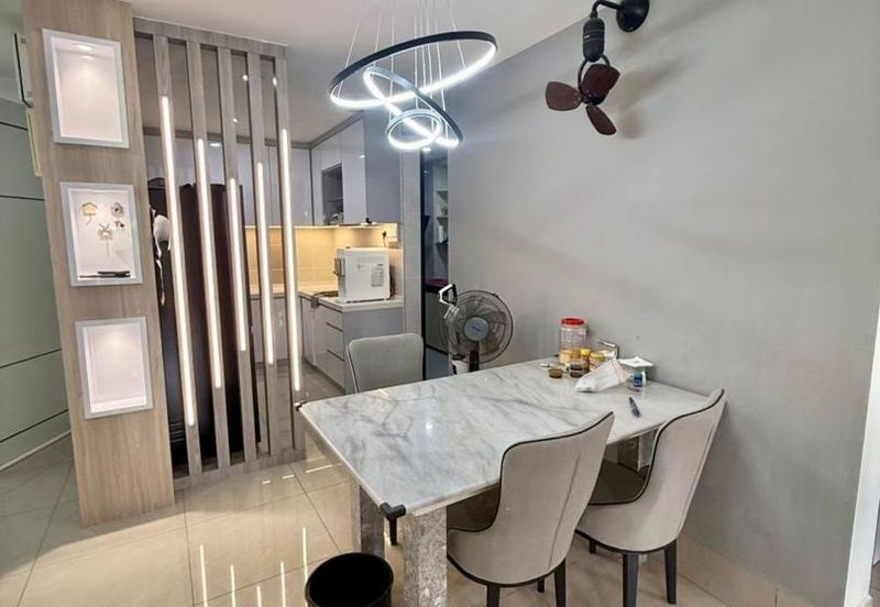 Upper East @ Tiger Lane