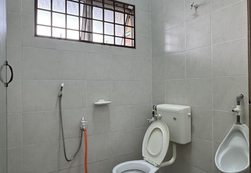 Bercham Light Industrial Area (Kawasan Perindustrian Ringan Bercham)