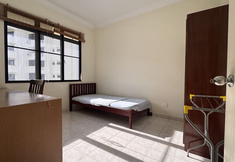 MERU VALLEY RESORT (GOLF VISTA APARTMENT