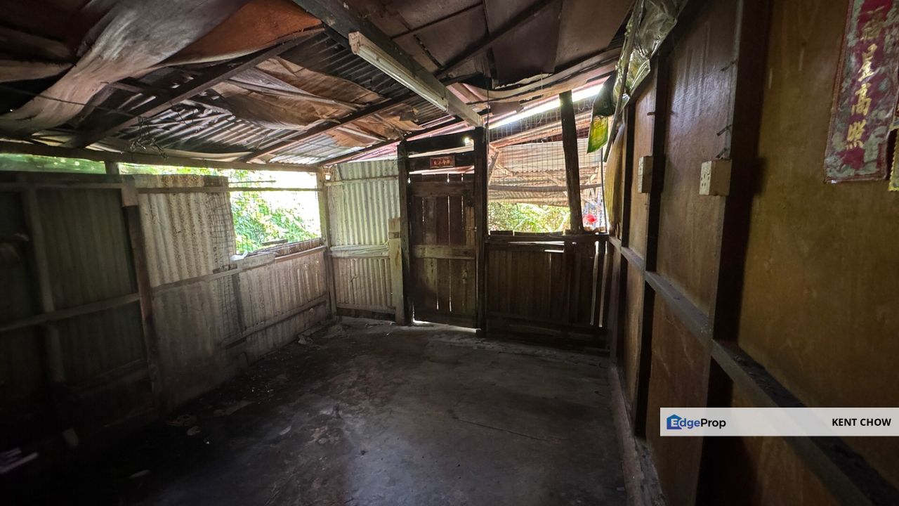 FOR SALE | GUNUNG RAPAT MAIN ROAD, Perak, Kinta