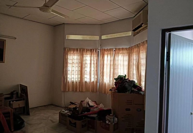 TAMAN AMAN, SUNGAI SIPUT