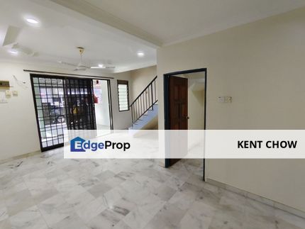 🏡 Double Storey House for Sale! 🏡  📍 Location: Bercham @ Taman Rima Gamelan, Perak, Kinta