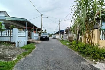 MENGLEMBU