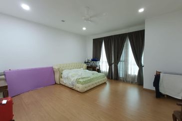 TAMAN MERU DESA PARK