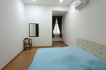 TAMAN MERU DESA PARK