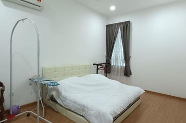 TAMAN MERU DESA PARK