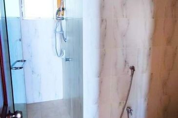 KONDOMINIUM DAMAIPURI