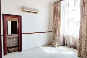 KONDOMINIUM DAMAIPURI