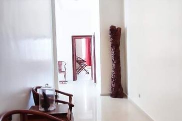 KONDOMINIUM DAMAIPURI