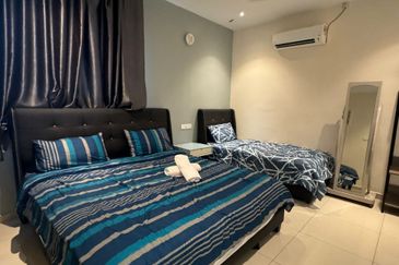 Manhattan Condominium