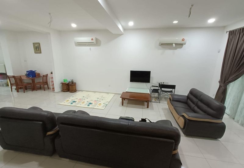 TAMAN MERU DESA PARK