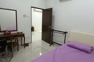 TAMAN MERU DESA PARK