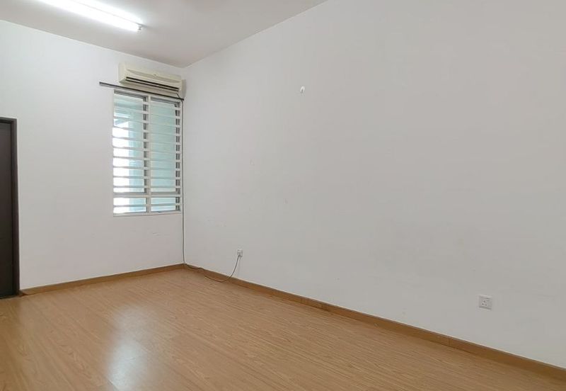 TAMAN MERU DESA PARK