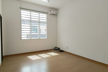 TAMAN MERU DESA PARK