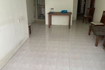 King's Height Apartment