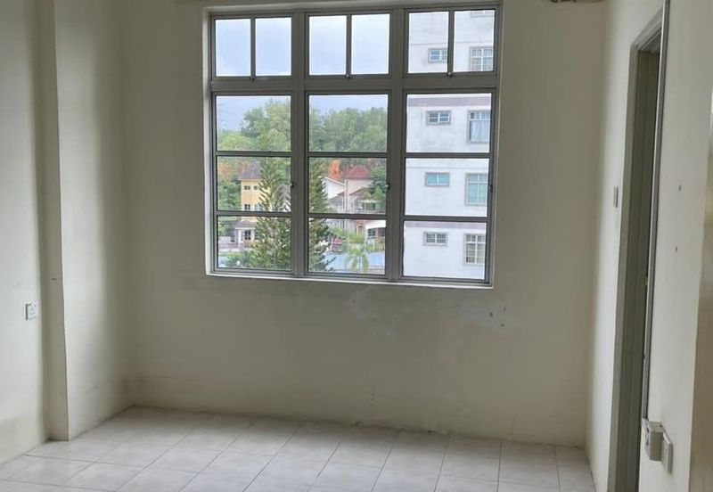 King's Height Apartment