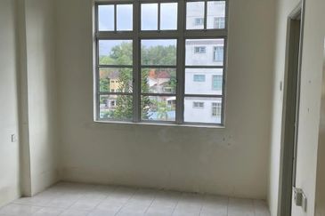 King's Height Apartment