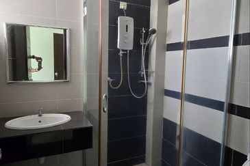 TAMAN MERU DESA PARK