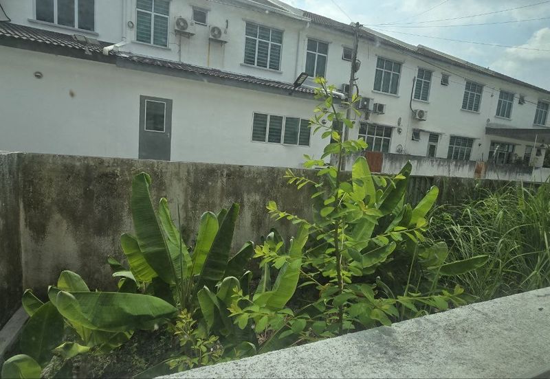 TAMAN MERU DESA PARK