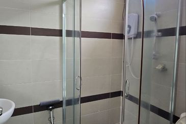 TAMAN MERU DESA PARK