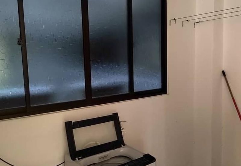 Upper East @ Tiger Lane