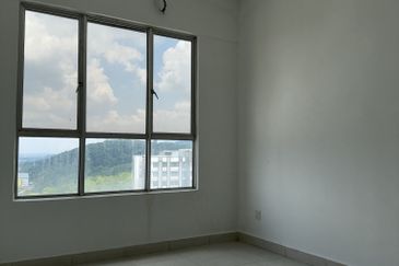 TAMAN MERU IDAMAN (SCIENTEX MERU)