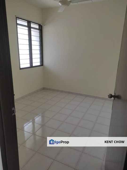 5min to Aeon Kinta City 🏡 Ipoh Garden East Apartment - "For Sale" 🏡, Perak, Ipoh