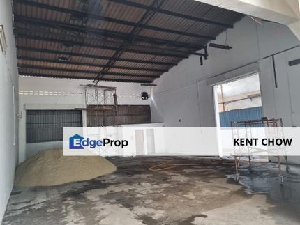 🏭 Menglembu 1.5 Storey Semi-D Factory for Rent - 7,000 sq ft, Perak, Menglembu