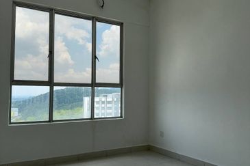 TAMAN MERU IDAMAN (SCIENTEX MERU)