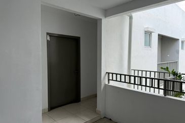 TAMAN MERU IDAMAN (SCIENTEX MERU)