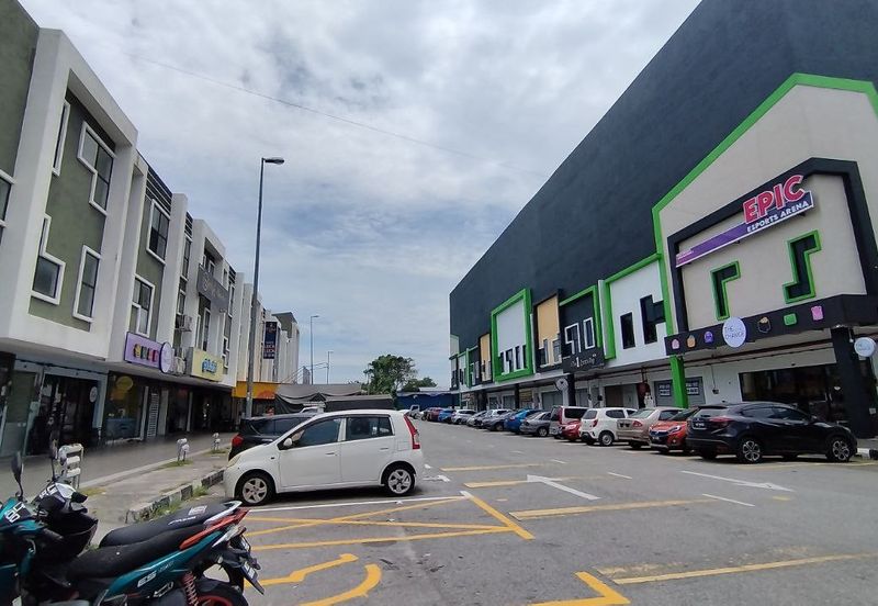 Jalan Pasir Puteh, Station 18