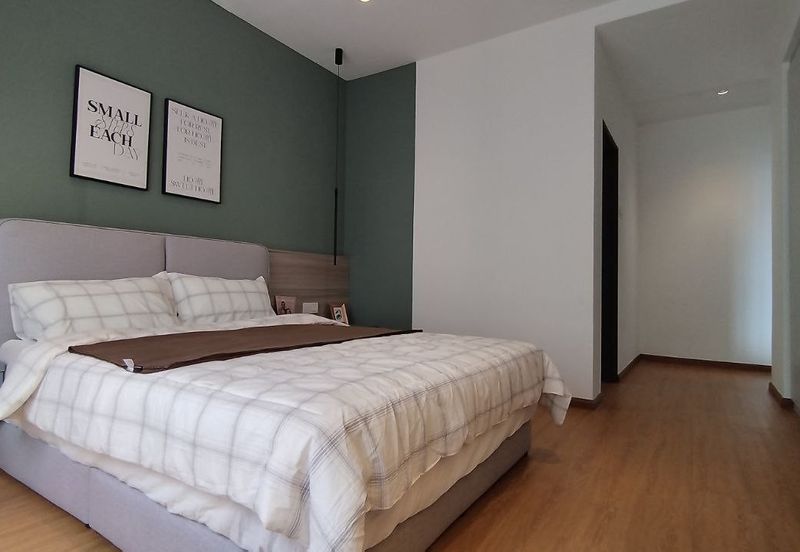 Manhattan Condominium