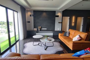 Manhattan Condominium