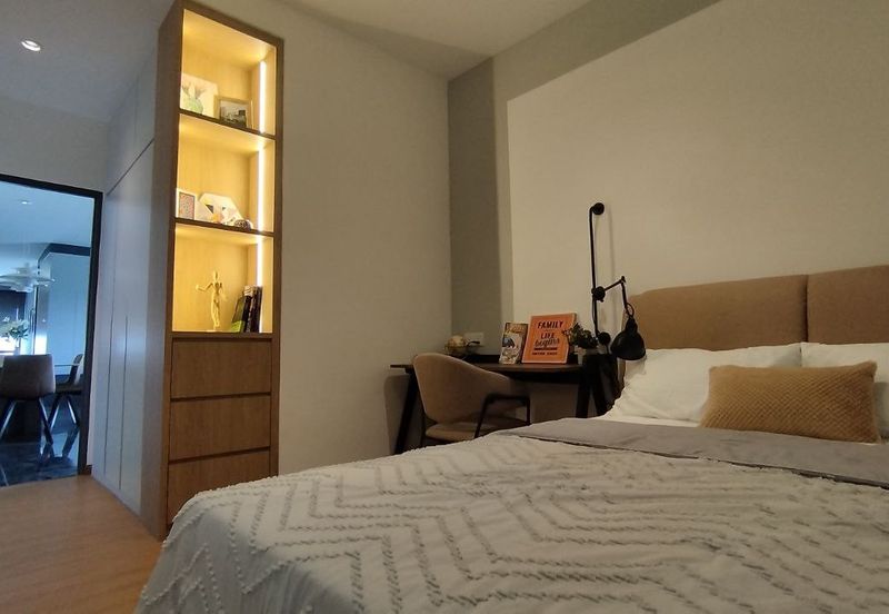 Manhattan Condominium