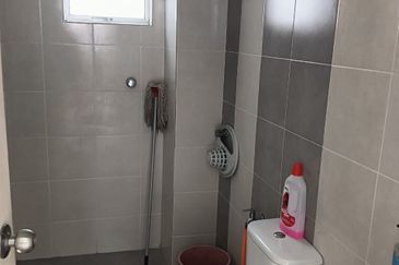 CASA RESIDENCES, CHEMOR