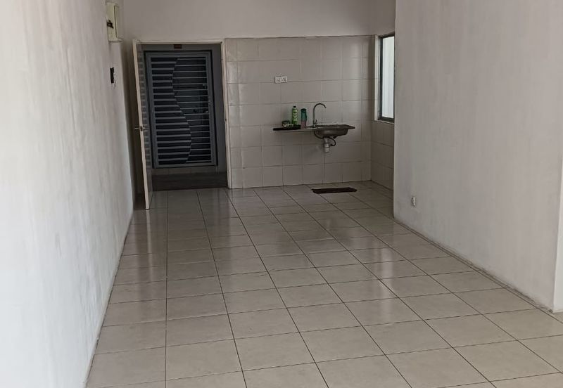 CASA RESIDENCES, CHEMOR