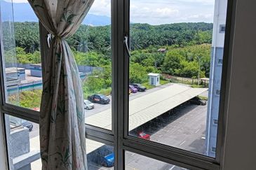 CASA RESIDENCES, CHEMOR