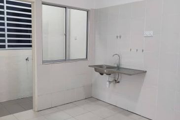 CASA RESIDENCES, CHEMOR