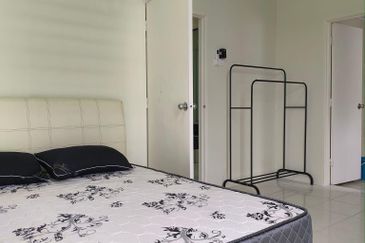 CASA RESIDENCES, CHEMOR