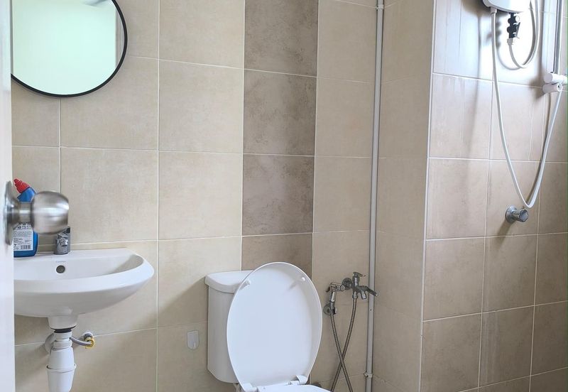 CASA RESIDENCES, CHEMOR