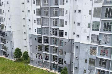 CASA RESIDENCES, CHEMOR