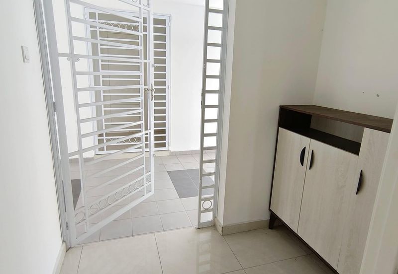 Upper East @ Tiger Lane