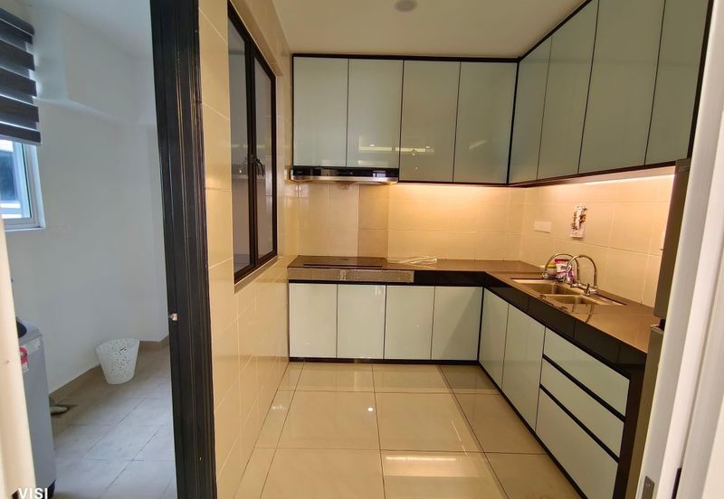 Upper East @ Tiger Lane