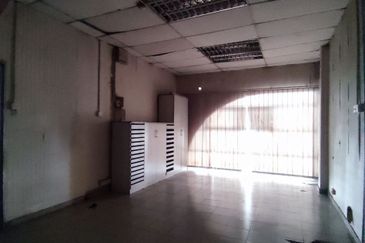 Jalan Pengkalan 1, Taman Pengkalan Jaya