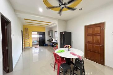 JALAN JELAPANG - CHEMOR