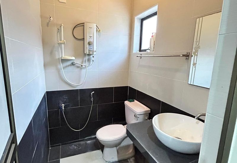 JALAN JELAPANG - CHEMOR