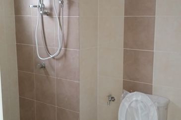 CASA RESIDENCES, CHEMOR