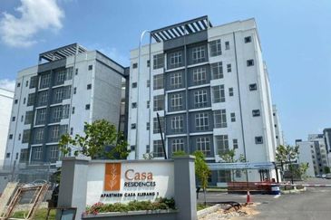 CASA RESIDENCES, CHEMOR