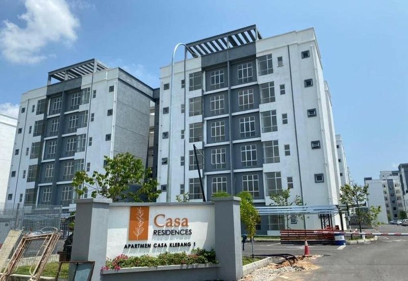 CASA RESIDENCES, CHEMOR