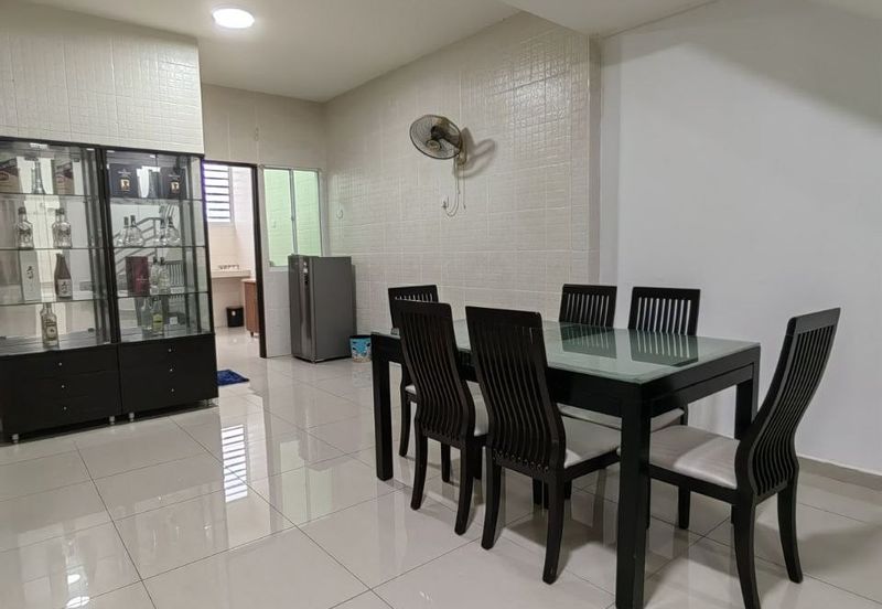 Taman Lapangan Hartamas Botani